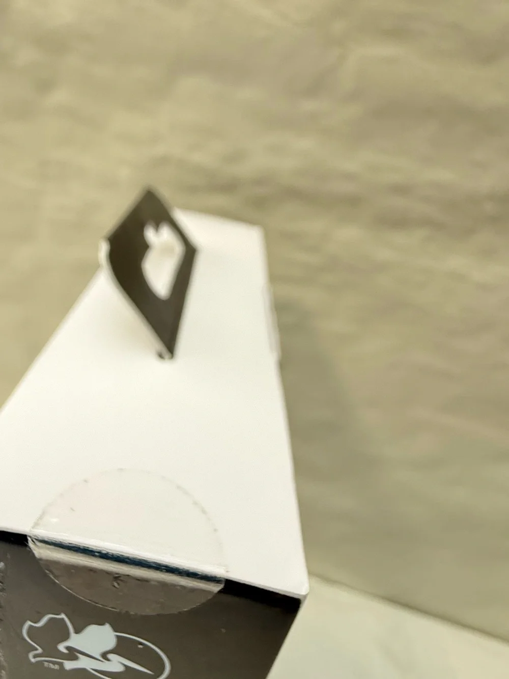 Pelican shield carbon